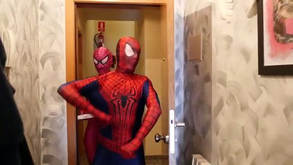 SPIDERMAN HURTS VS SPIDERGIRL !! Baby Spiderman vs Joker FREAK w_ Maleficent-_gna5