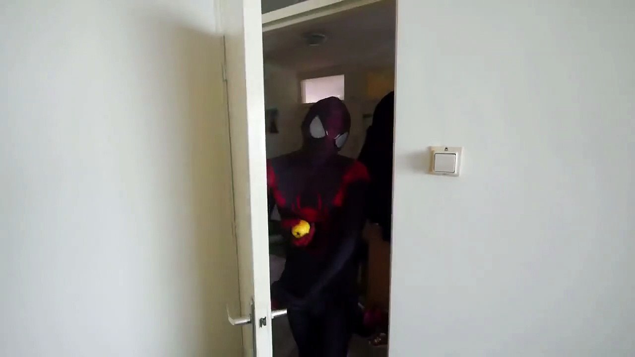 Spiderman Stomach Pain! w_ Black Spiderman Doctor Frozen Elsa Joker Superheroes Fun Movie IRL-80eI