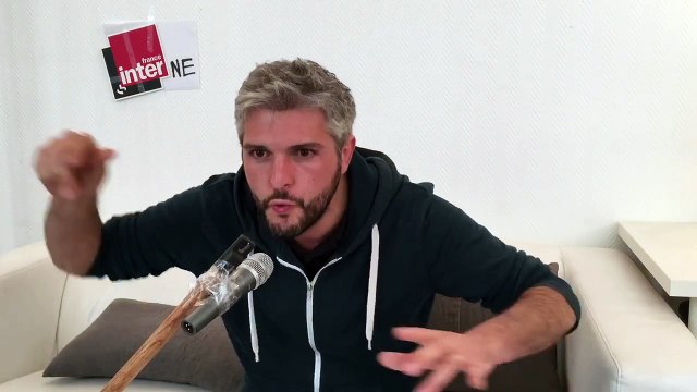 Pierre-Emmanuel Barré : je sais pas qui va gagner le 7 mai mais...