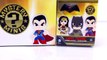 BATMAN v SUPERMAN SUPERHEROES SURPRISE TOYS Funko Mystery Minis-3-KivNPg