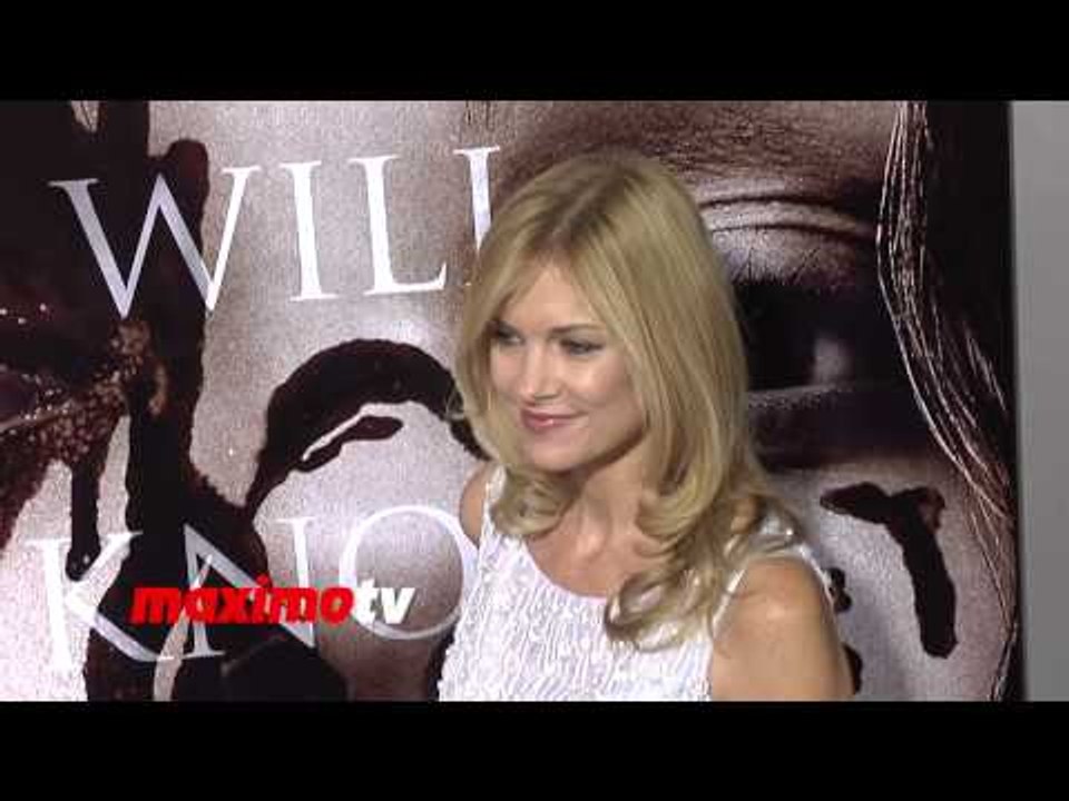 Cynthia Preston   "Carrie" World Premiere Red Carpet - Canadian Actress