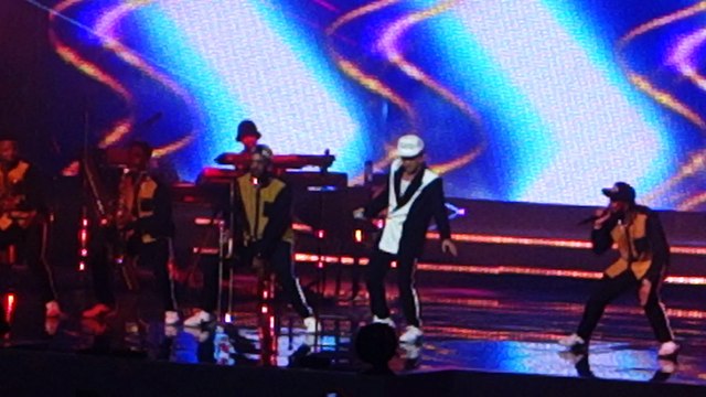 Bruno Mars - Locked Out of Heaven