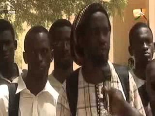 Les étudiants de Kaolack posent leurs doléances  - Jt Français - 15 Juin 2012