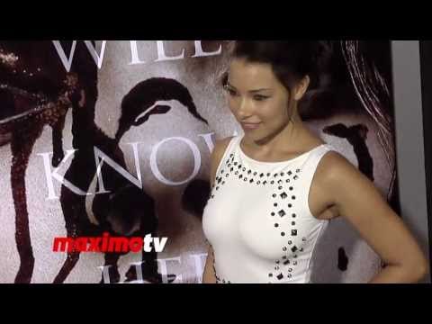 Jessica Parker Kennedy - Carrie World Premiere Red Carpet - She Plays Max on Black Sails