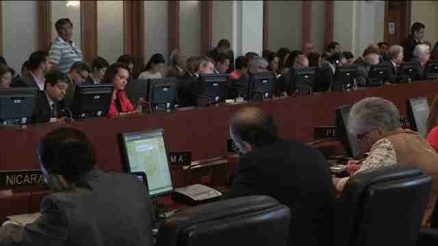 La OEA aprueba reunión de cancilleres para abordar la crisis de Venezuela