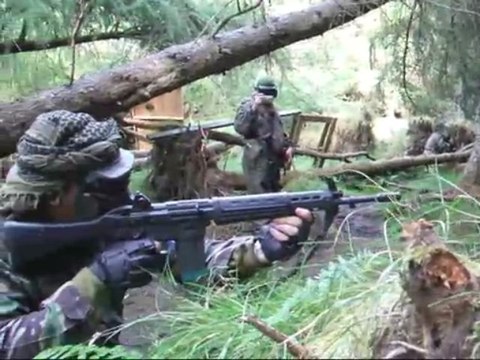 AIRSOFT GAMES ACTION Scotland JG STEYR AUG