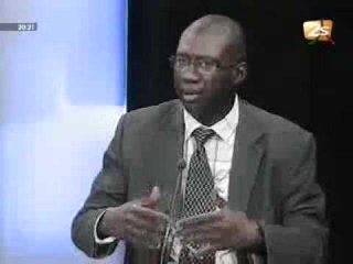 Focus don de sang avec le Pr Tandakha Ndiaye Dieye  - Jt Français - 14 Juin 2012