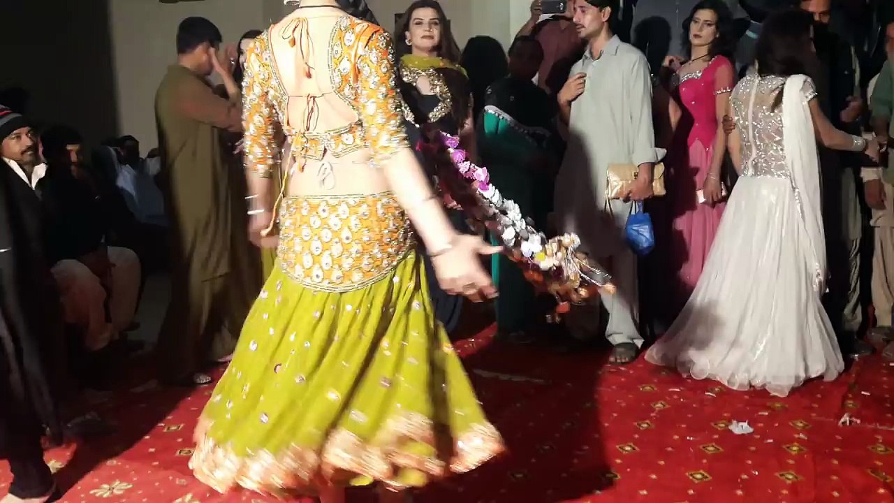 Mehak malik 1 mahak malik 03037044169