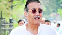 Vinod Khanna Passes Away At 70