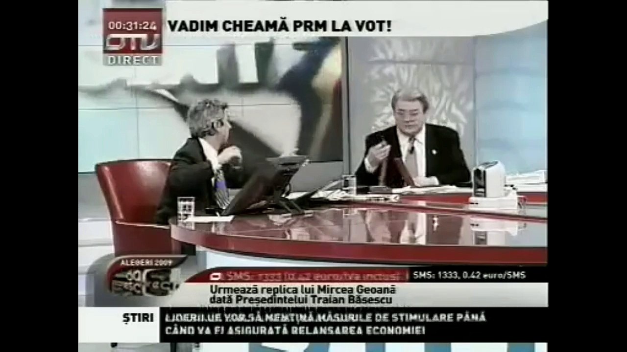 Vadim Tudor-SA NU-TI FACI DINTI DIN EA!