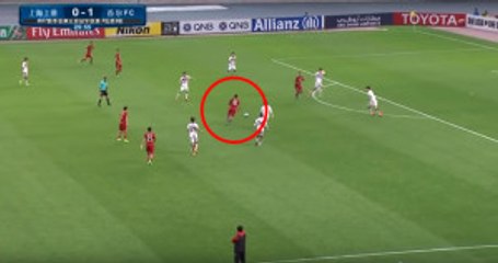 Brezilyalı Oyuncu Hulk, Ceza Sahası Dışından Ağları Sarstı