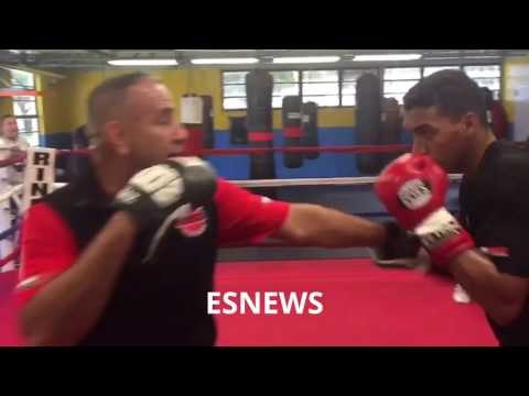 Guillermo Rigondeaux (17-0, 11 KOs) VS Moises Flores (25-0, 17 KOs) ON WARD KOVALEV 2 CARD