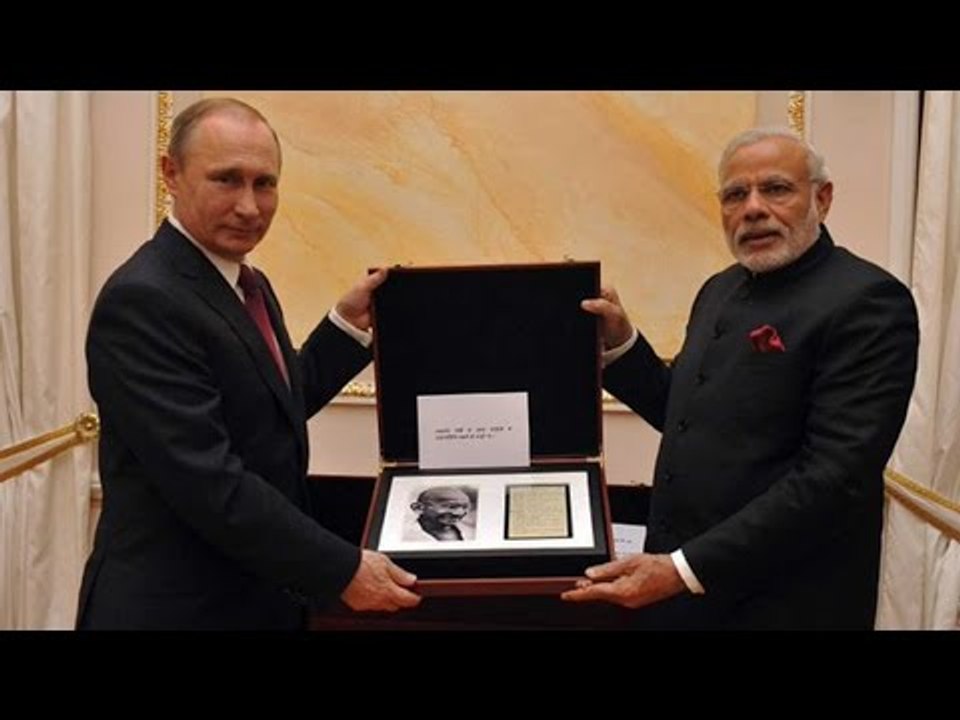 PM Modi gifted Mahatma Gandhi's diary by President Putin