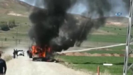 Minibüs Alev Alev Yandı...o Anlar Kamerada