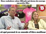 Nous souhaitons saluer Mikayla qui donne du courage aux petite filles, et qui permet à ce monde d’être meilleur.