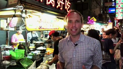 Bangkok food vendors struggle after ban | DW English