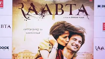 Kriti JEALOUS as Sushant checks out Deepika Padukone