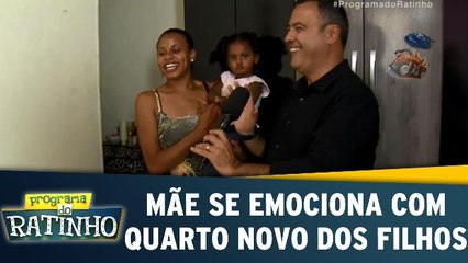 Mãe se emociona com quarto novo dos filhos
