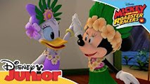 Mickey Mouse Clubhouse - Clear the Snow! - Official Disney Junior Africa