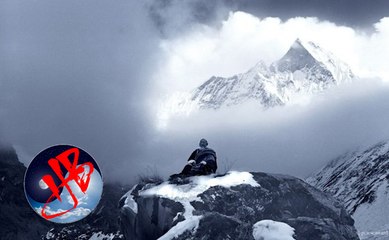 Vị thầy bói 4 lần xem tướng cho một cao nhân, lần cuối cùng hoảng sợ bỏ chạy