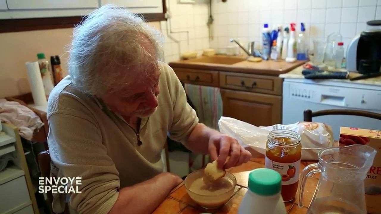La vie de "sans-dents" de Philippe, victime de Dentexia