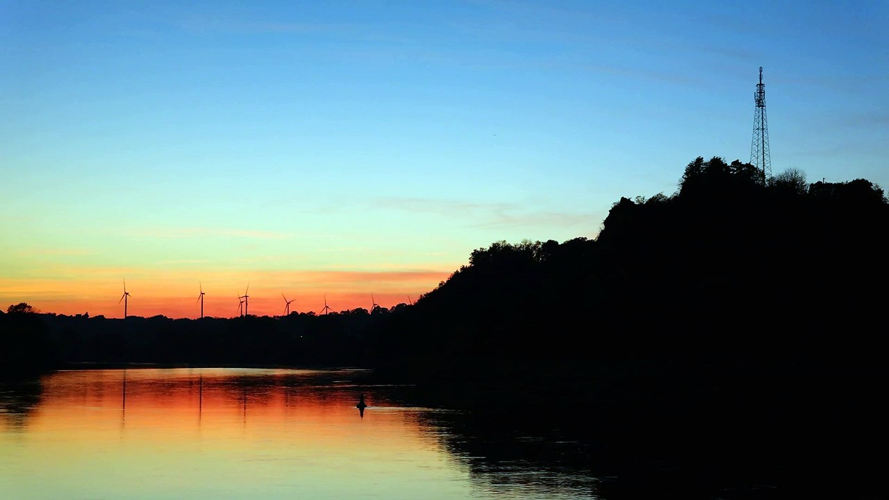 Beautiful evening scenery along the peaceful river Full HD released by NCV