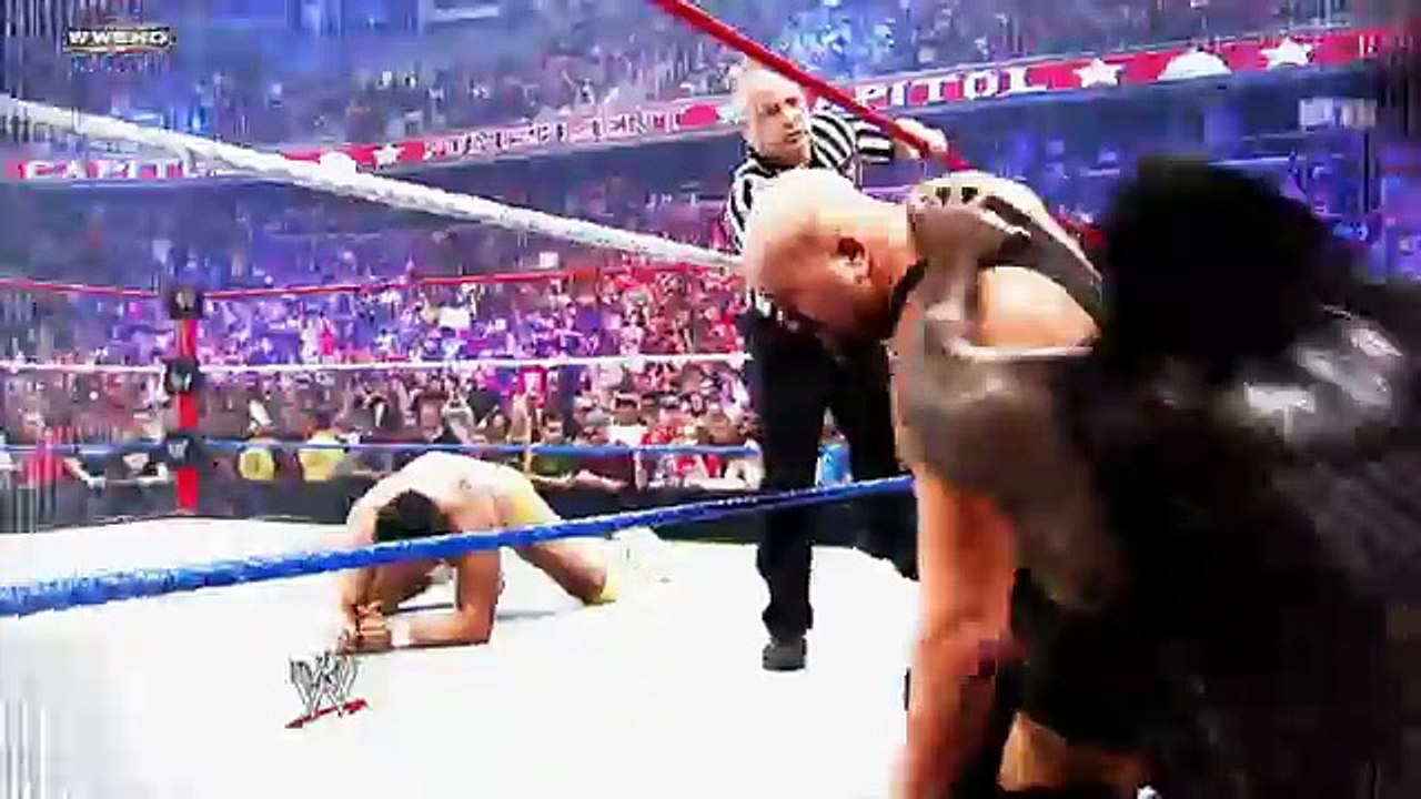 Mark Henry Attacks Big Show Backstage WWE Smackdown 2011