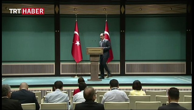 Kalın, 'bir mendil aldım dereden' türküsünü yorumladı