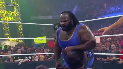 Mark Henry vs Big Show WWE Money In The Bank 2011
