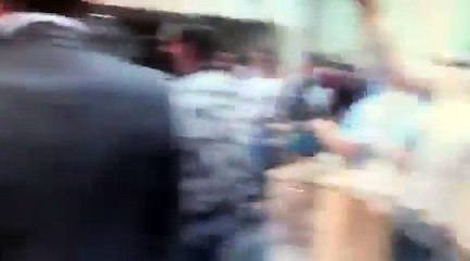 Lufta e Zoran Zaevit me huliganet maqedonas