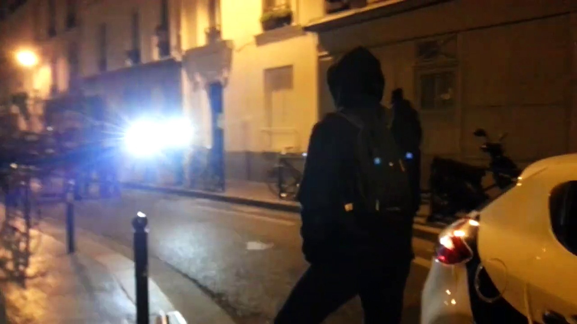 femme vs policier