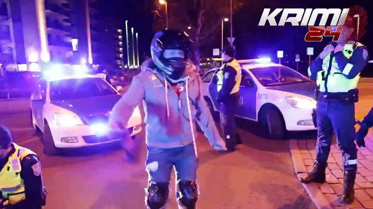 moto vs police