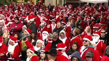 Shania Twain Christmas Charity - Las Vegas Santa Run Video