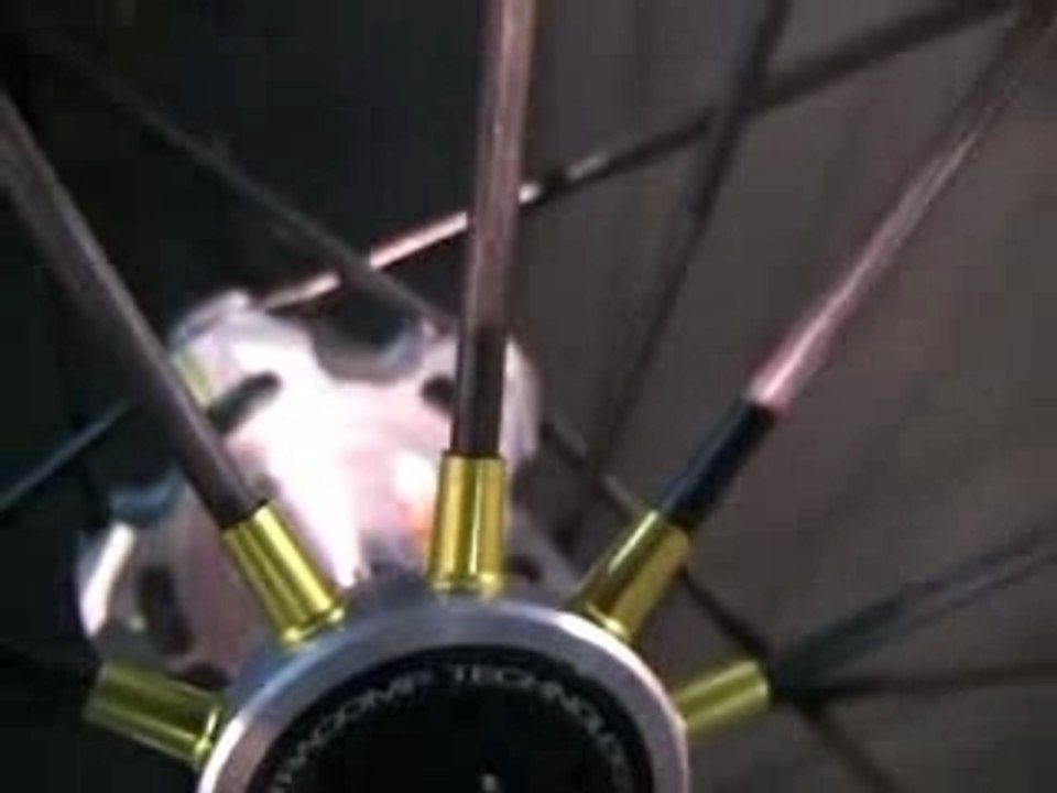 Présentation de la roue Mavic R-SYS