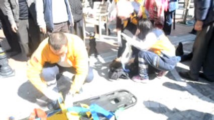 Ticari Araç Yayaya Çarptı: 1 Yaralı