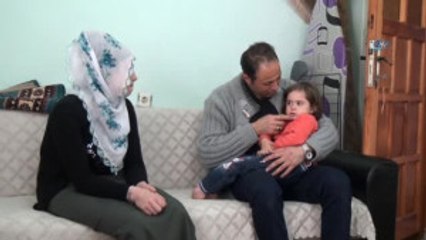 Ayakları Eğri Basan Esmanur Yaşıtları Gibi Yürümek İstiyor