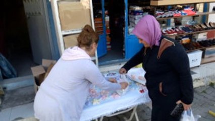 Hanımlar Kendi Ürettikleri Ürünler ile Ev Bütçelerine Katkı Sağlıyor