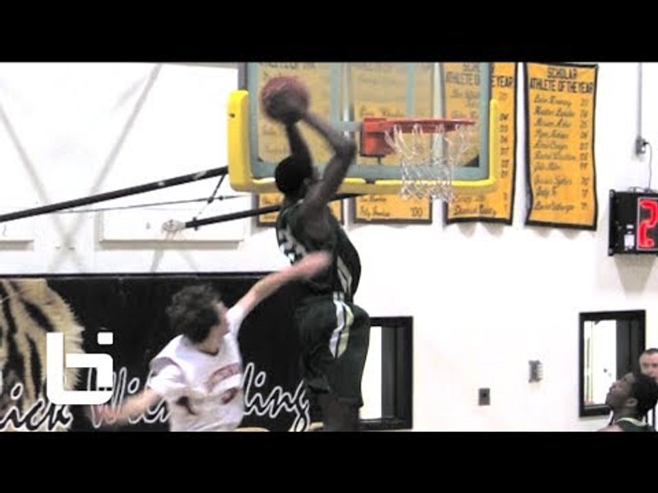 HS Soph Oscar Frayer Hits 360, Kills One Off The Glass, Kills Oop, Tip Dunk, One Hander