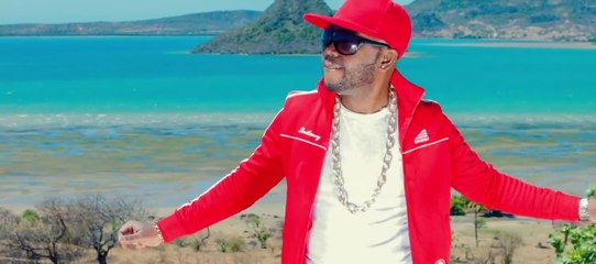 MAC DONALD     -    Françoise      (Gasy HD 2017)