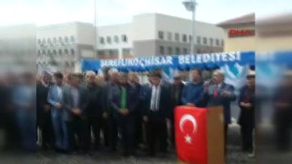 Ankara Ilçede, Muhafazakarlık Vurgusuyla Üzeri Kapatılmak Istenen Havuz Tartışması