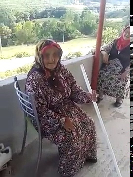 Böyle kaynana düşman başına