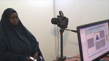 الصومال يبدأ إصدار جوازات سفر إلكترونية
