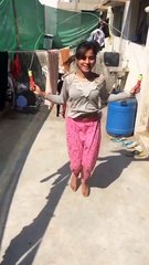 18 Saal sy kaam umar k log ye video na dekhay