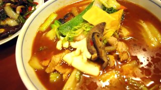 スープを全て飲み切らないとならない薬膳スタミナラーメン(本郷三丁目の台湾薬膳料理店『麺覇王』)