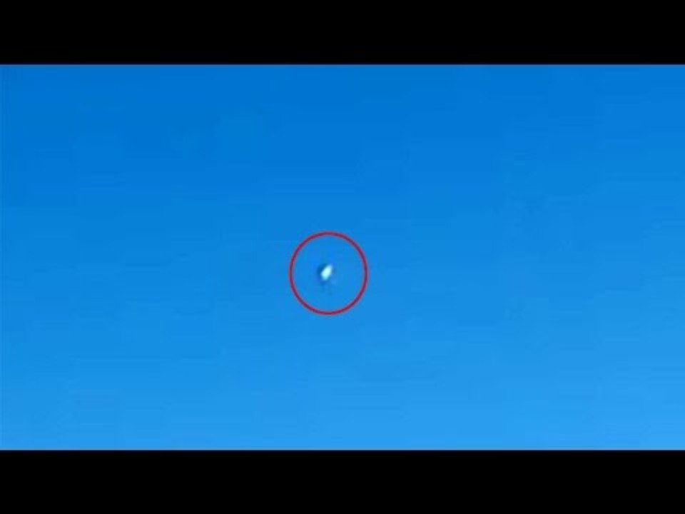 Russian jet shot down,1 pilot killed & other captured by rebels