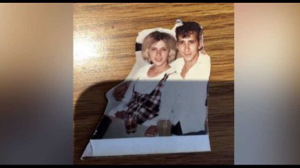 Scarlett Johansson invite son sosie à boire un verre ! (vidéo)