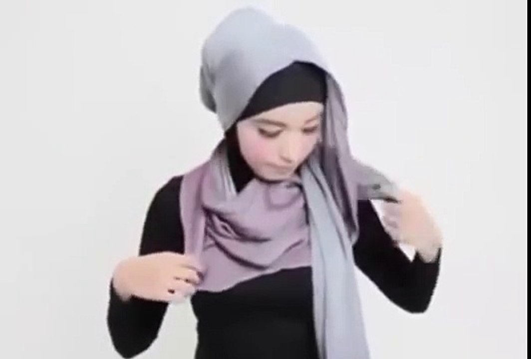 Tutorial Hijab Pashmina Simple Untuk Sehari Hari