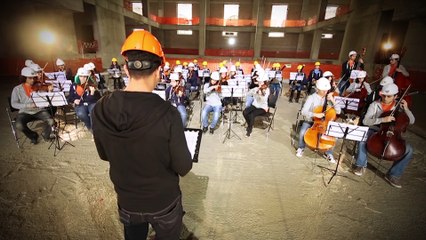 Üniversitesi Kongre Merkezi - İlk Konser