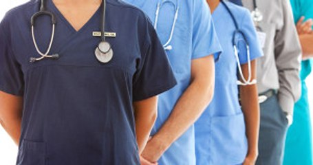 Yeni KHK İle 51 Sağlık Bakanlığı Personeli Göreve İade Edildi