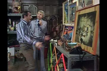 The Fall And Rise Of Reginald Perrin S02E04 - The Unusual Shop